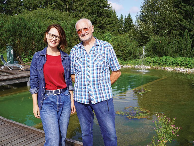 Lina Liubertaitė and Antanas, who installed an eco-pond with their own hands. photo Lina Lubertaitė