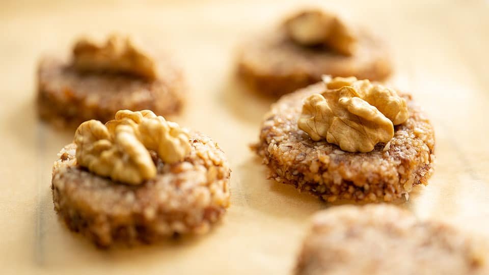 Recipe after recipe for rosehip biscuits