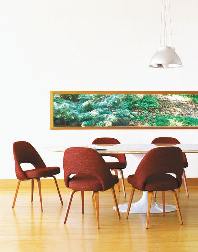 Eero Saarinen executive dining room armchair