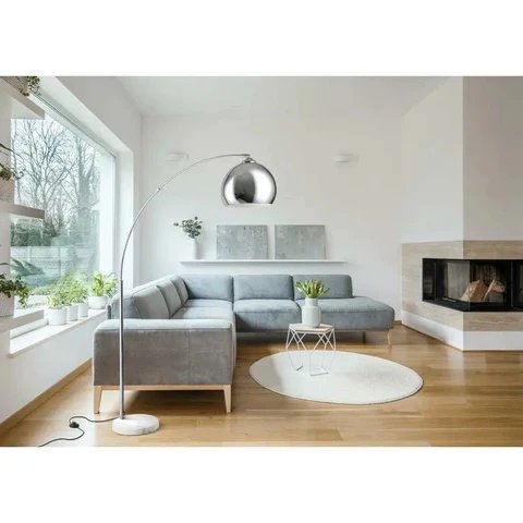 DESI arched floor lamp in black chrome