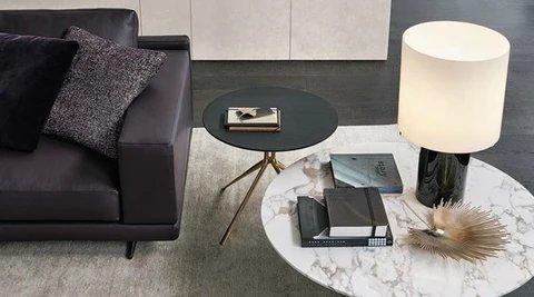 Materials are involved in the transformation of modern coffee tables.